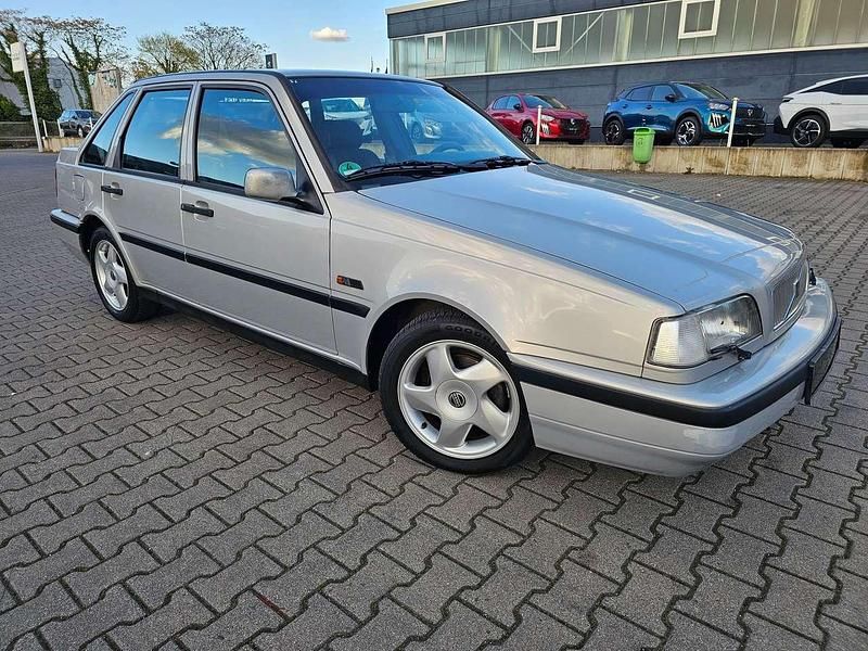 Gebraucht Volvo 440 90 PS (66 kW) 1996 Grau Kleinwagen