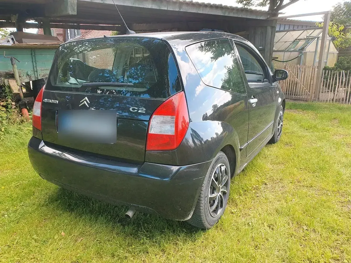 Gebraucht Citroën C2 60 PS (44 kW) 2007 Schwarz Kleinwagen
