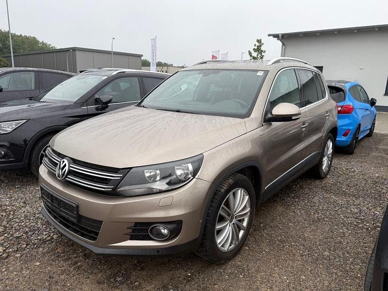 Anthrazit (metallic) Gebraucht 2014 VW Tiguan Sport SUV | 12.499 € (Fairer Preis) - Bild 1/4