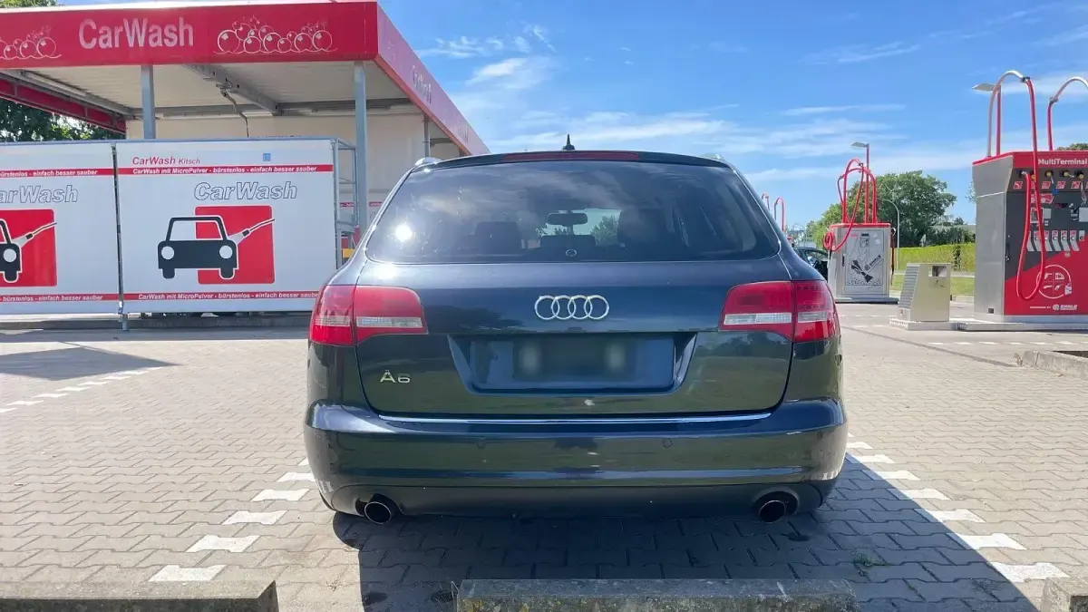 Gebraucht Audi A6 Ambiente 170 PS (125 kW) 2011 Grau Kombi