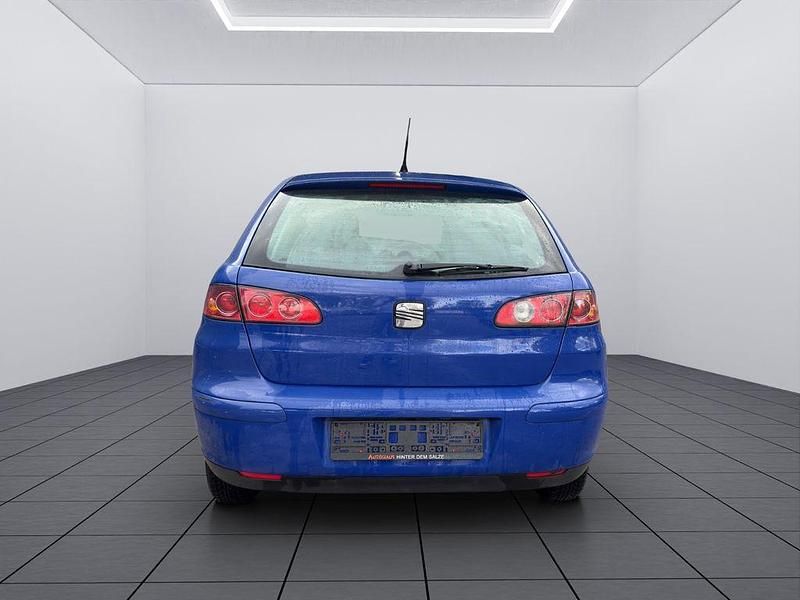 Gebraucht Seat Ibiza 64 PS (47 kW) 2002 Blau Kleinwagen