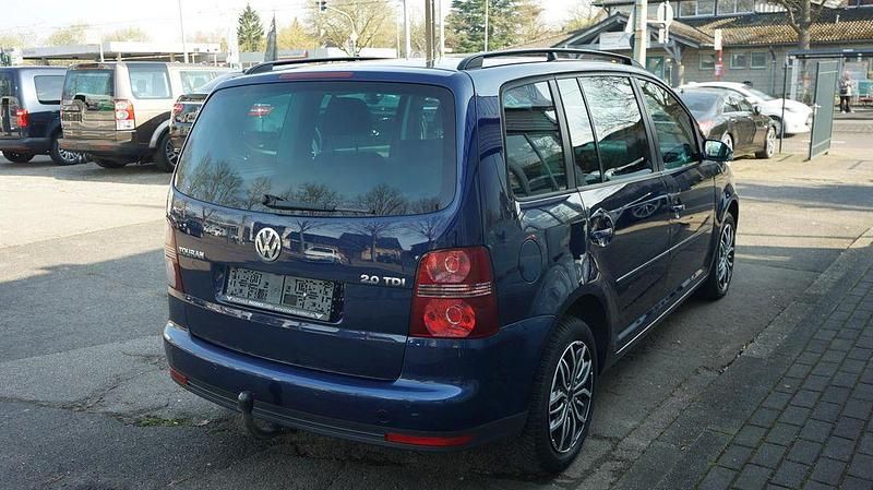 Gebraucht VW Touran 140 PS (102 kW) 2007 Blau Van / Kleinbus