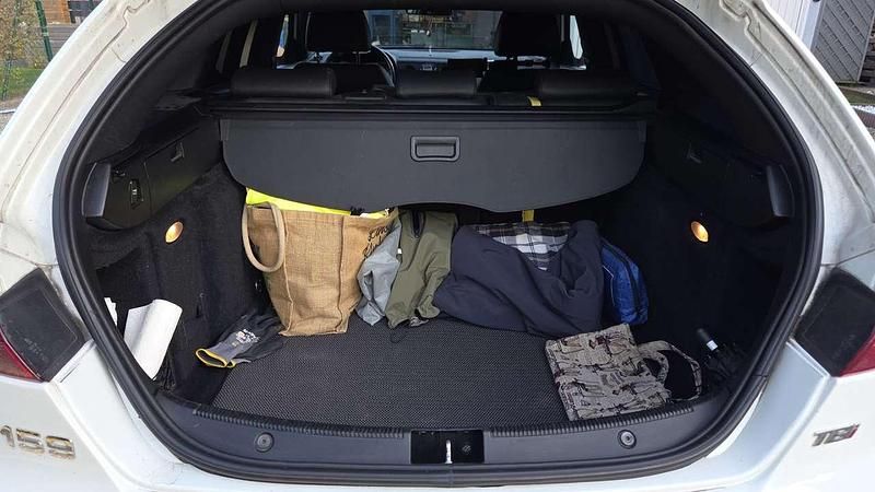 Gebraucht Alfa Romeo 159 200 PS (147 kW) 2011 Weiß Kombi