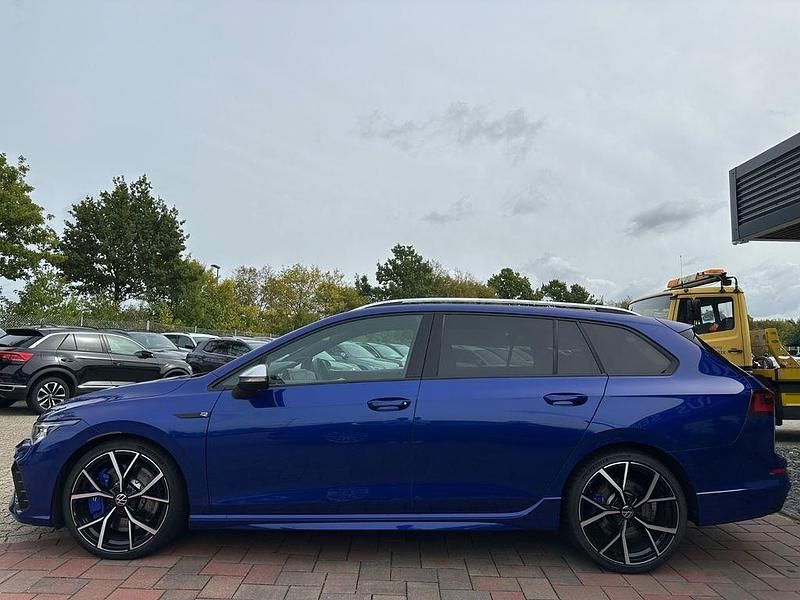 Gebraucht VW Golf VIII R 320 PS (235 kW) 2022 Blau Kombi