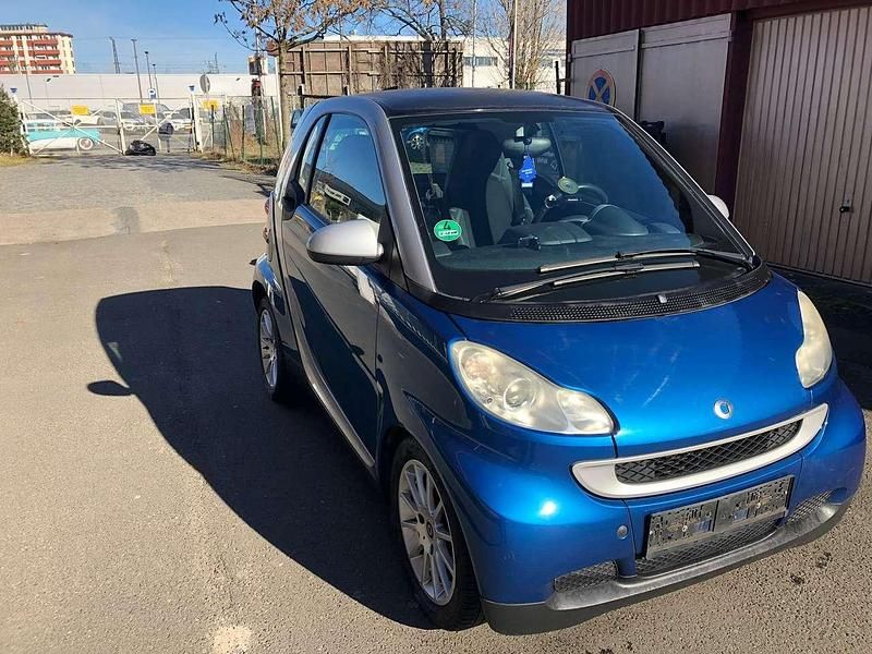 Blau Gebraucht 2007 Smart ForTwo Coupé Pure Coupé | 3.449 € (Fairer Preis) - Bild 1/4