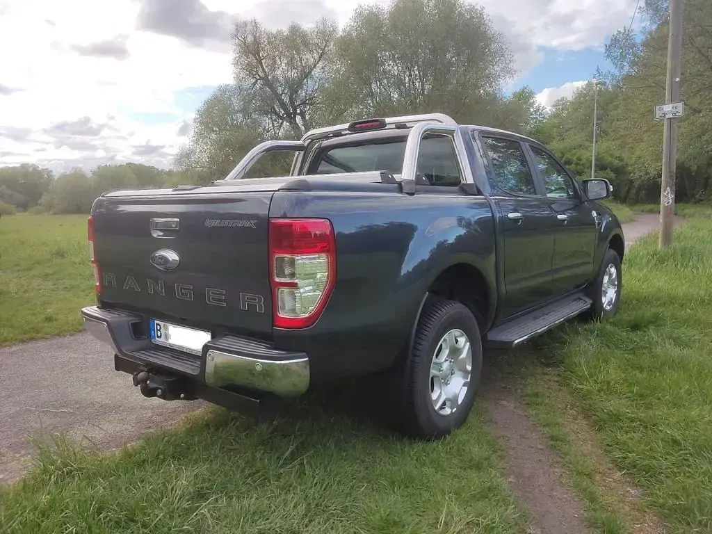 Gebraucht Ford Ranger Limited 200 PS (147 kW) 2016 Grau Pickup