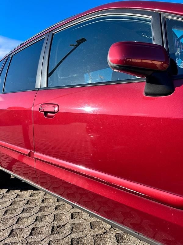 Gebraucht Mazda Premacy Active 131 PS (96 kW) 2005 Rot Van / Kleinbus