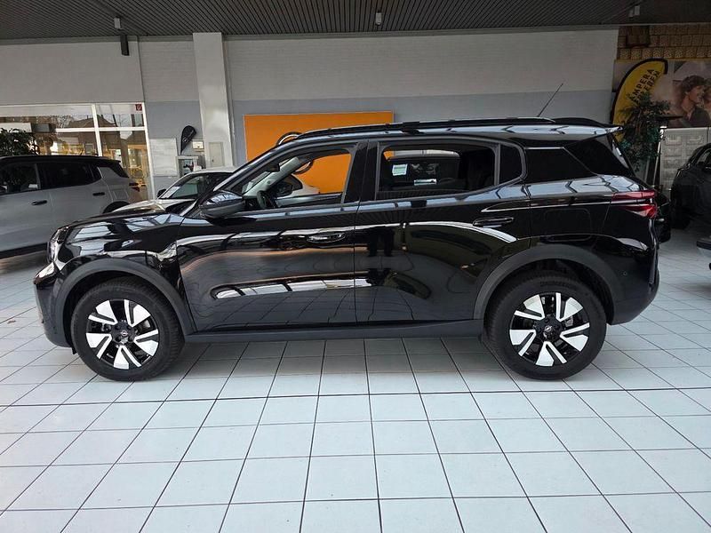 Neu Opel Frontera 145 PS (106 kW) 2025 Schwarz SUV