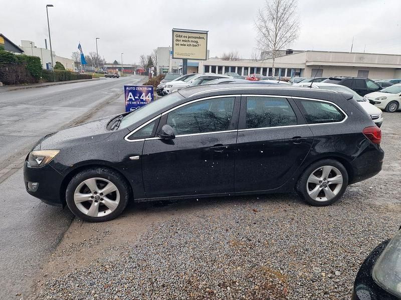 Gebraucht Opel Astra 120 PS (88 kW) 2011 Schwarz Kombi