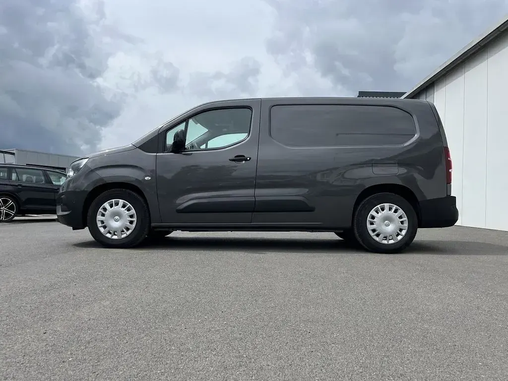 Gebraucht Opel Combo-e Life 100 kW (136 PS) 2022 Vulkan grau Van / Kleinbus