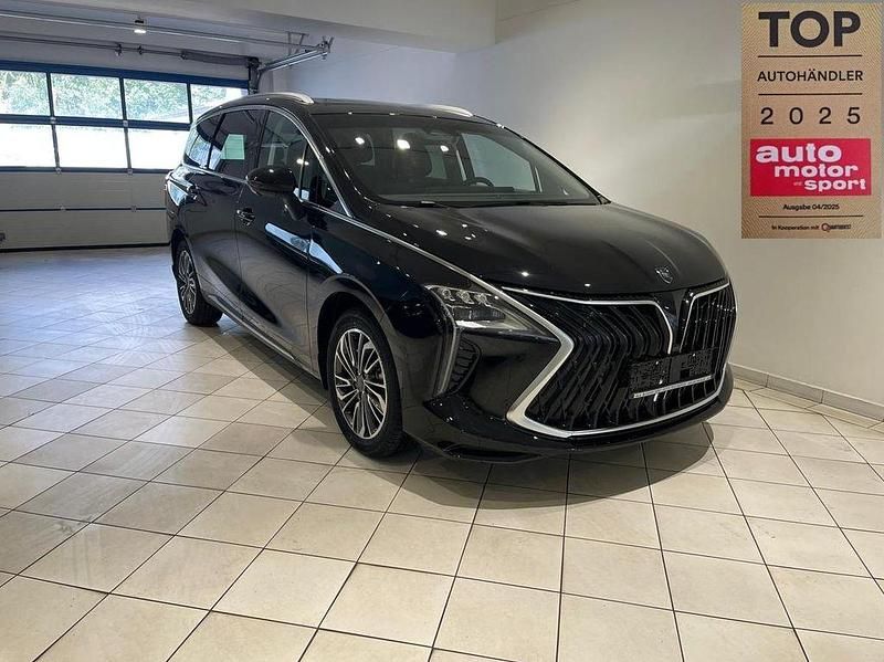 Neu DFSK Forthing 4 177 PS (130 kW) 2025 Schwarz Van / Kleinbus