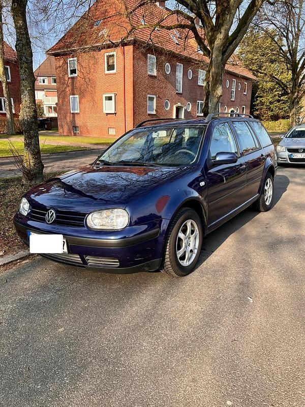 Gebraucht VW Golf IV 101 PS (74 kW) 2002 Blau Kombi