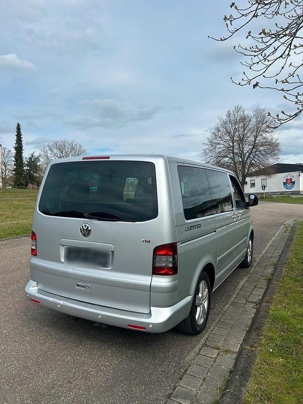 Gebraucht VW T5 United 131 PS (96 kW) 2009 Silber Van