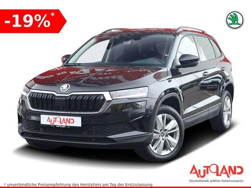 Neu Skoda Karoq Selection 150 PS (110 kW) 2026 Schwarz SUV