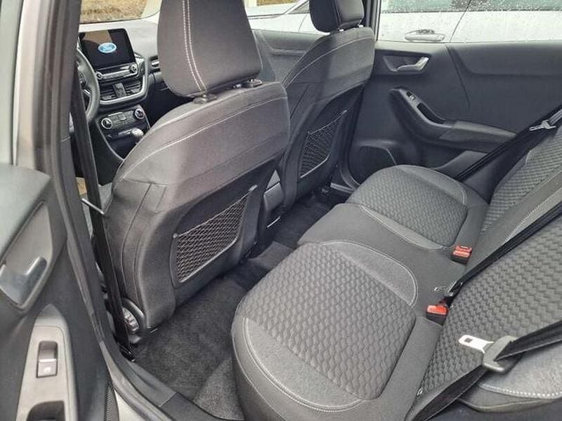 Gebraucht Ford Puma Titanium 125 PS (91 kW) 2022 Solarsilber (metallic) SUV