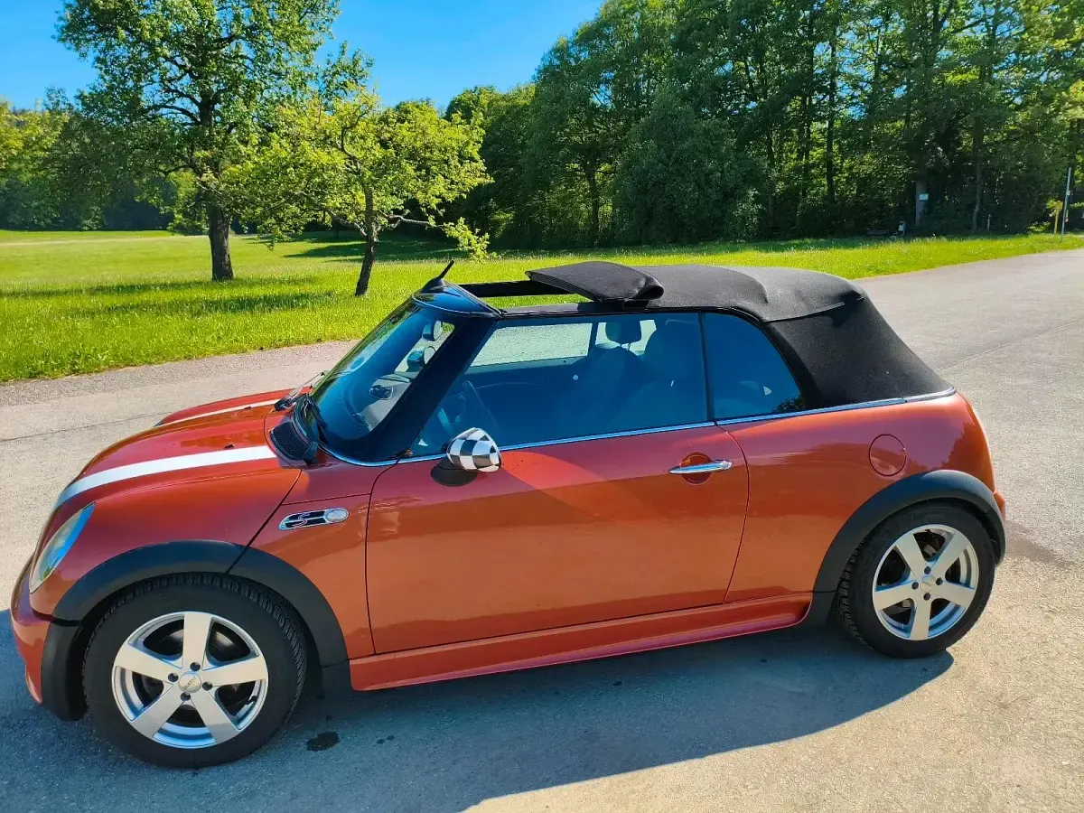Usata Mini Cooper S Cabriolet 170 CV (125 kW) 2005 Arancione Cabrio