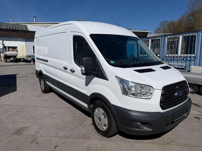 Second-hand Ford Transit 155 CP (114 kW) 2015 Alb Break
