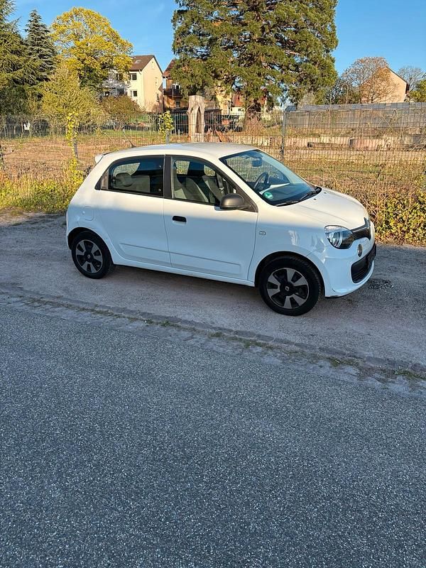 Gebraucht Renault Twingo 70 PS (51 kW) 2015 Weiß Kleinwagen