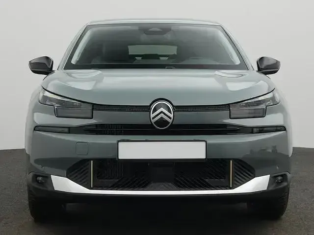Neu Citroën C4 131 PS (96 kW) 2026 Manhattangrün Limousine