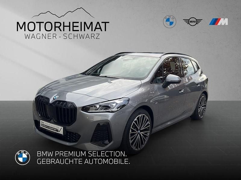 Grau Gebraucht 2022 BMW 223 Active Tourer M Sport Van / Kleinbus | 31.890 € (Fairer Preis) - Bild 1/3