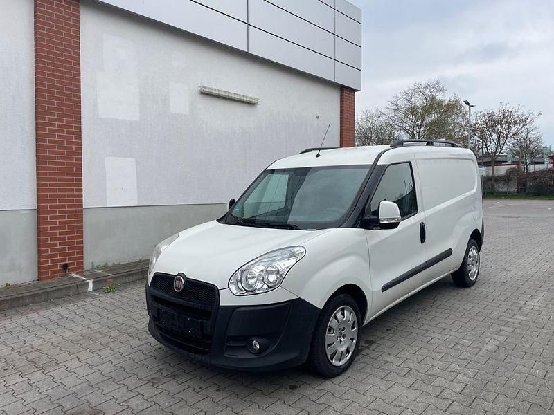 Gebraucht Fiat Doblò 90 PS (66 kW) 2015 Weiß Van / Kleinbus