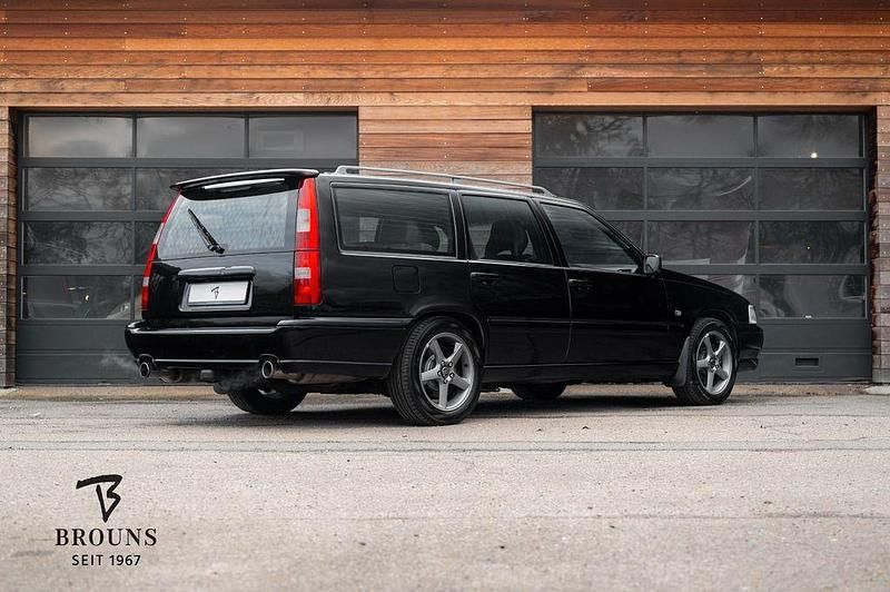 Gebraucht Volvo V70 239 PS (175 kW) 1997 Schwarz Kombi