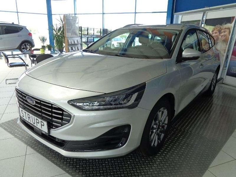 Polar silber metallic Neu 2025 Ford Focus Titanium Kombi | 25.500 € (Superpreis) - Bild 1/4