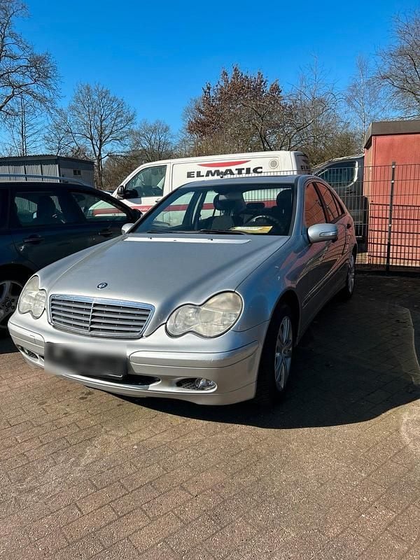 Gebraucht Mercedes C200 2004 Silber Limousine