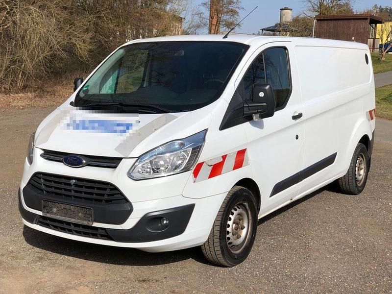 Gebraucht Ford Transit Custom 125 PS (91 kW) 2013 Weiß Van / Kleinbus