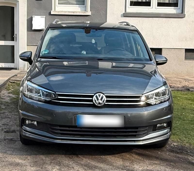 Gebraucht VW Touran Join 150 PS (110 kW) 2018 Grau Van / Kleinbus