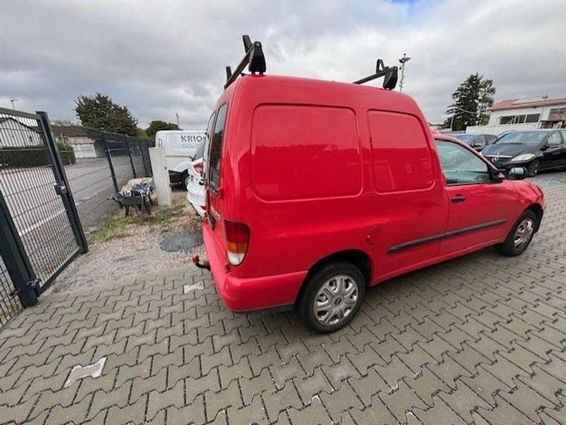 Gebraucht VW Caddy 64 PS (47 kW) 2002 Rot Van / Kleinbus