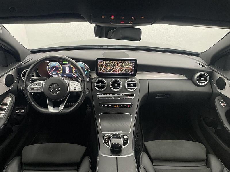 Gebraucht Mercedes C300e AMG 320 PS (235 kW) 2020 Selenitgrau Limousine