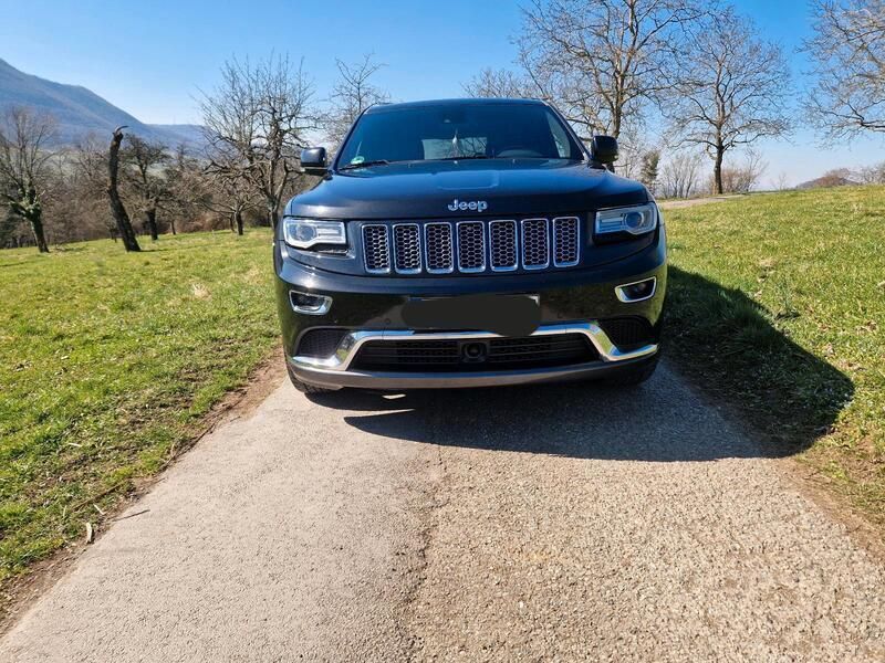 Schwarz Gebraucht 2018 Jeep Grand Cherokee Summit SUV | 33.000 € (Teuer) - Bild 1/4
