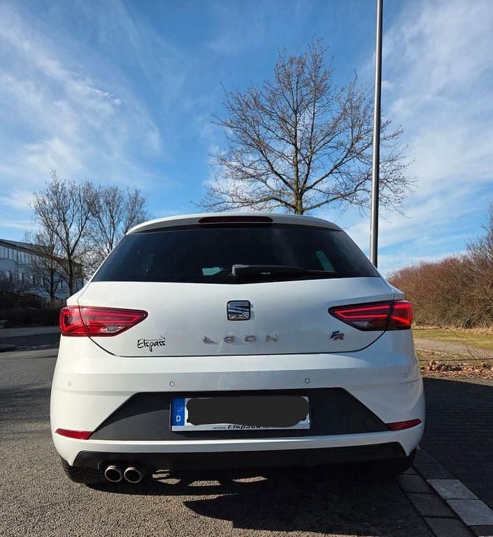 Gebraucht Seat Leon FR 150 PS (110 kW) 2019 Weiß Limousine