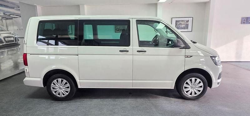 Second-hand VW T6 150 CP (110 kW) 2018 Alb Van