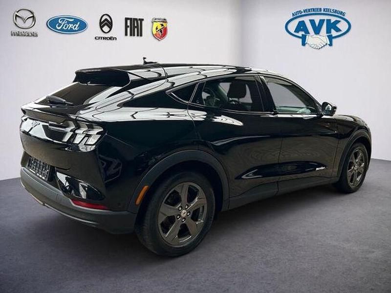 Gebraucht Ford Mustang Mach-E Extended Range 216 kW (294 PS) 2022 Schwarz SUV