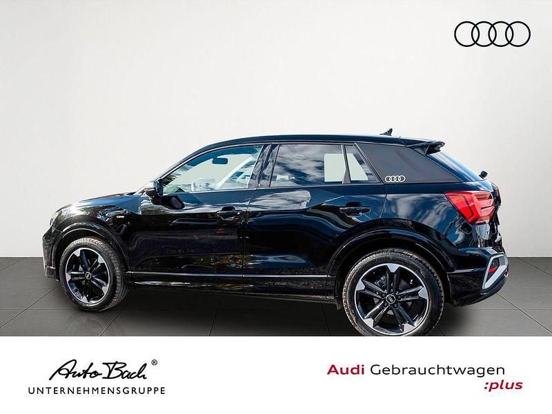 Gebraucht Audi Q2 S-Line 150 PS (110 kW) 2025 Mythosschwarz metallic SUV