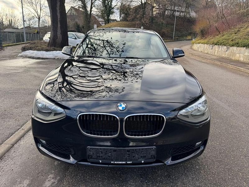 Gebraucht BMW 116 116 PS (85 kW) 2012 Schwarz Kleinwagen