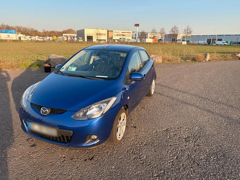Usata Mazda 2 103 CV (75 kW) 2007 Blu Utilitaria