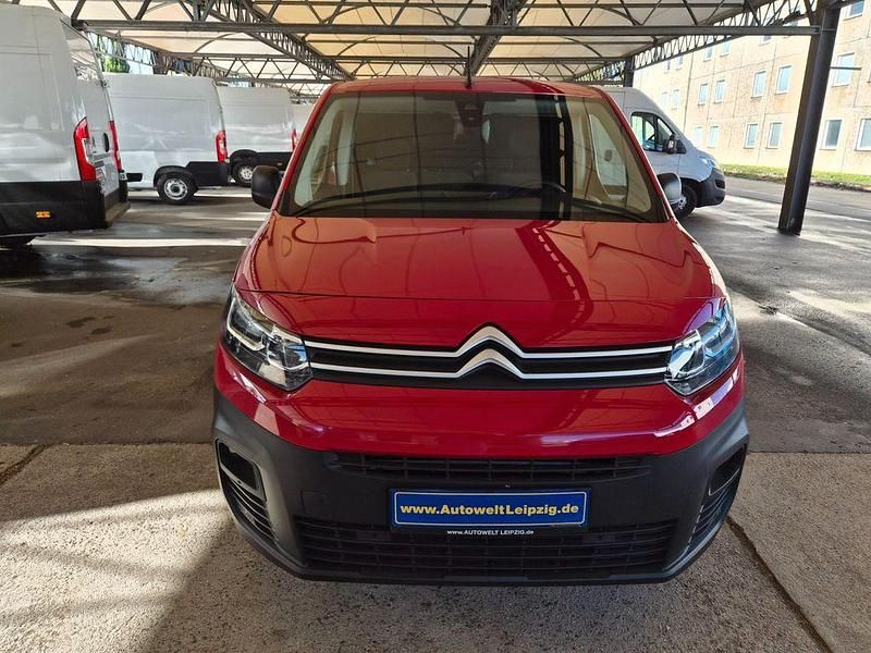 Gebraucht Citroën Berlingo 102 PS (75 kW) 2021 Rot Van / Kleinbus