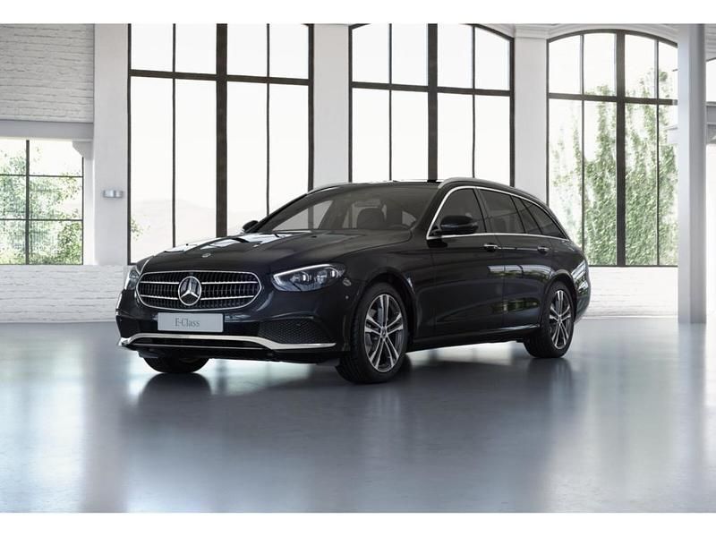 Metalliclack obsidianschwarz Gebraucht 2020 Mercedes E220 Avantgarde Kombi | 25.990 € (Etwas zu teuer) - Bild 1/4