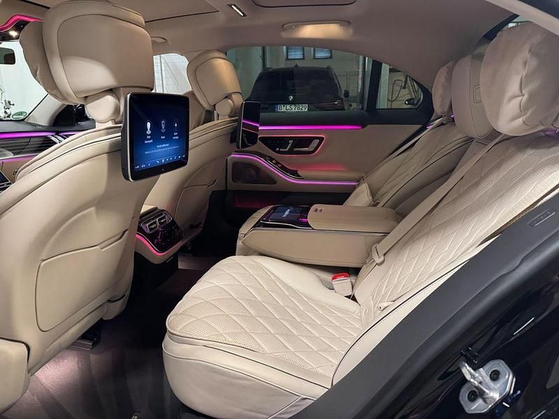 Gebraucht Mercedes S400 330 PS (242 kW) 2023 Schwarz Limousine