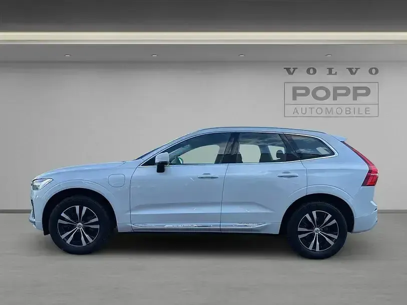 Gebraucht Volvo XC60 Inscription 398 PS (292 kW) 2022 Crystal white / metallic SUV