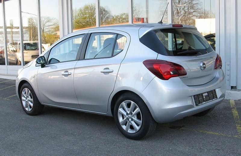 Gebraucht Opel Corsa Edition 90 PS (66 kW) 2016 Silber Kleinwagen