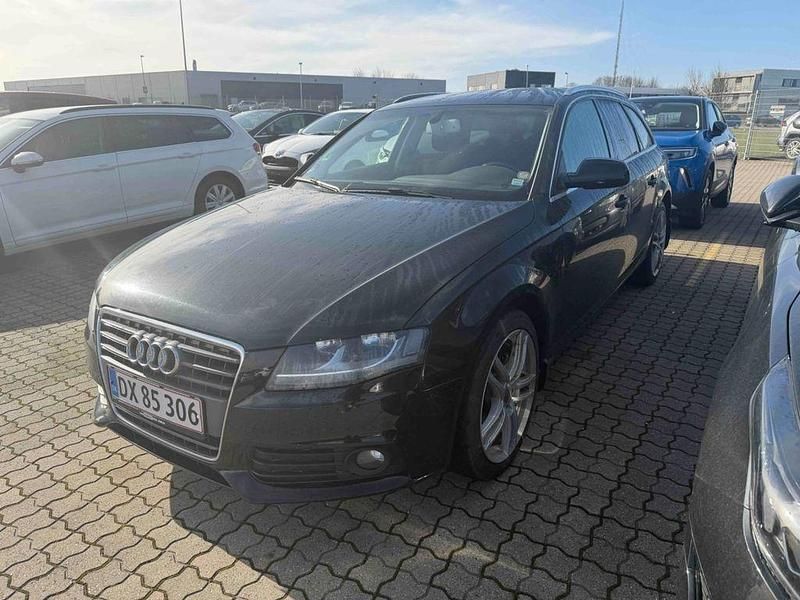 Gebraucht Audi A4 Attraction 179 PS (131 kW) 2011 Schwarz Kombi