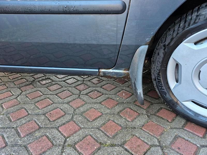 Gebraucht Ford Fusion 80 PS (58 kW) 2002 Grau Kleinwagen