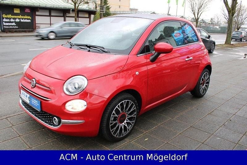 Gebraucht Fiat 500 Red 69 PS (50 kW) 2023 Rot Limousine