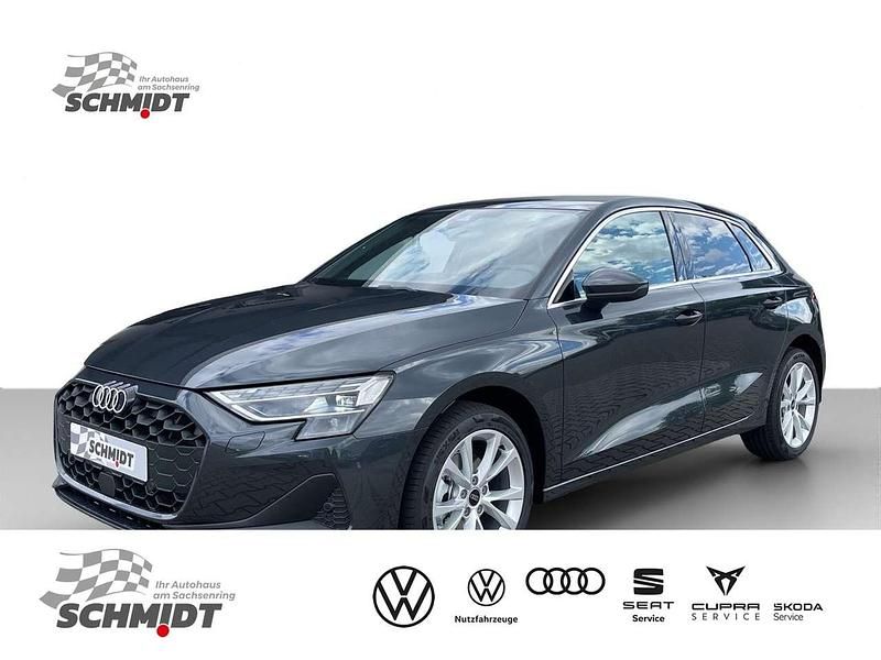 Grau Gebraucht 2025 Audi A3 Sportback Limousine | 31.890 € (Fairer Preis) - Bild 1/4