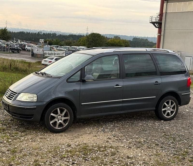 Grau Gebraucht 2007 VW Sharan Freestyle Van / Kleinbus | 2.650 € (Guter Preis) - Bild 1/4
