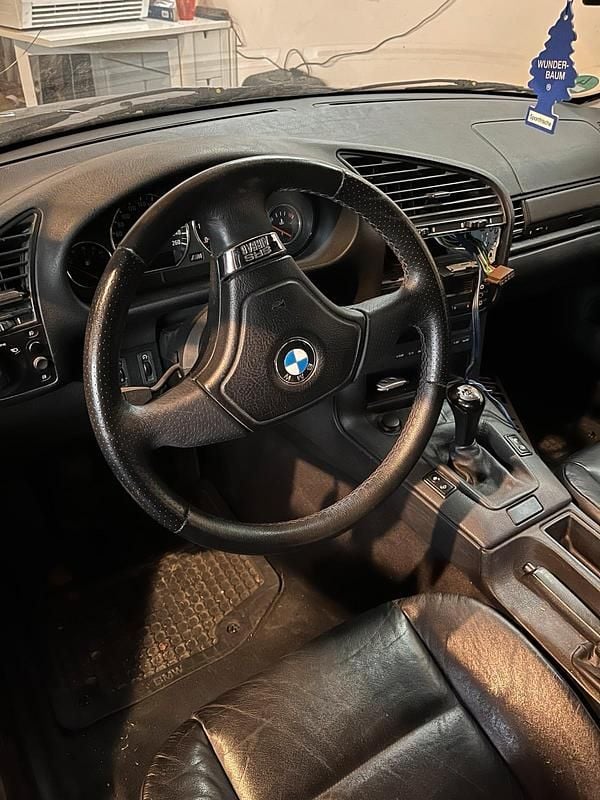 Używany BMW 323 170 KM (125 kW) 1997 Brązowy Kombi
